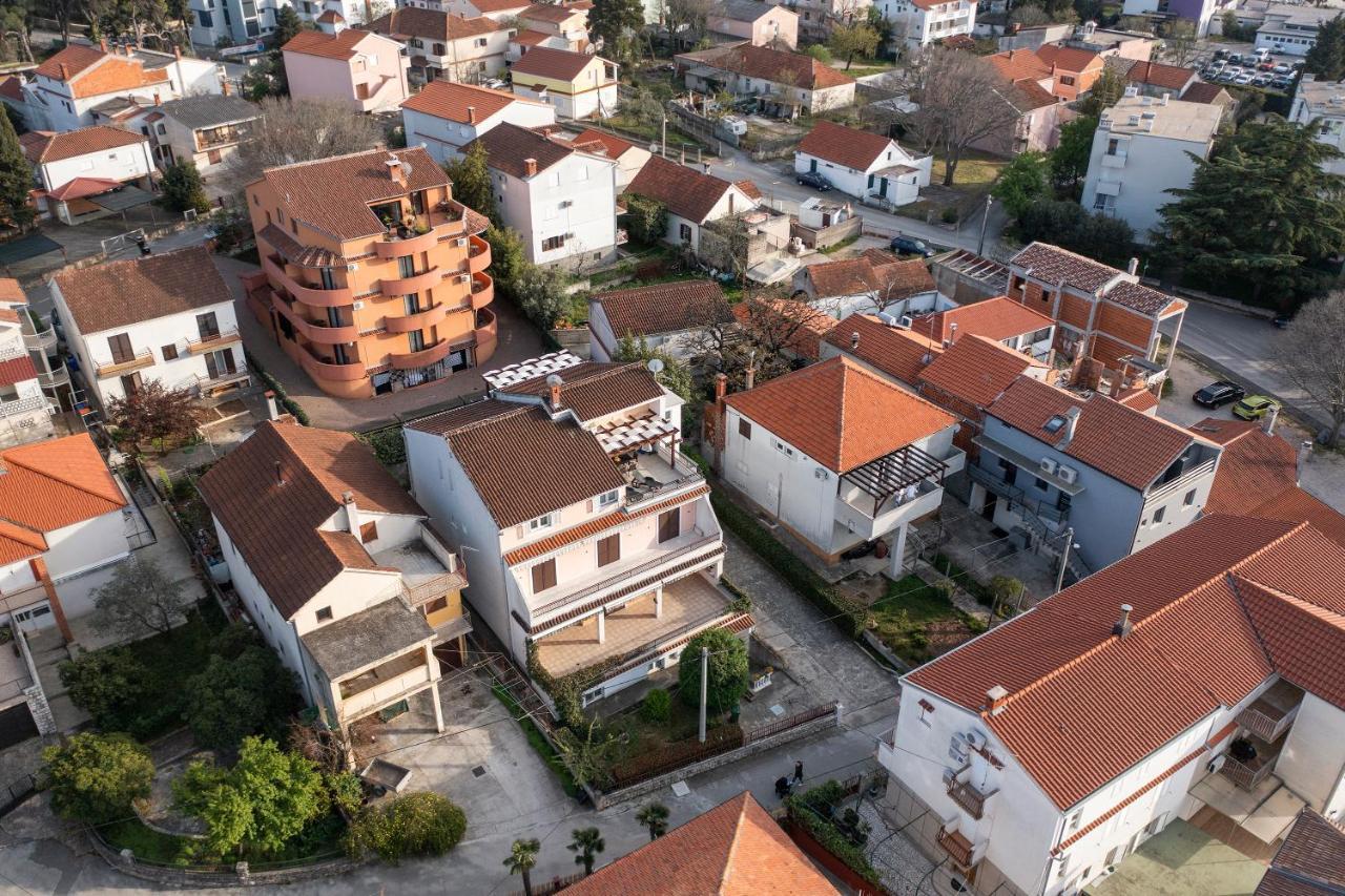 Apartman Lana Biograd Na Moru Exterior foto