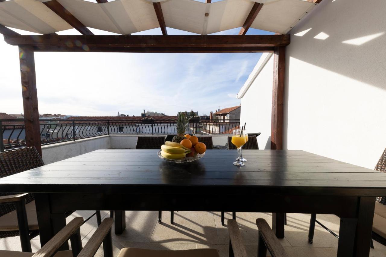 Apartman Lana Biograd Na Moru Exterior foto